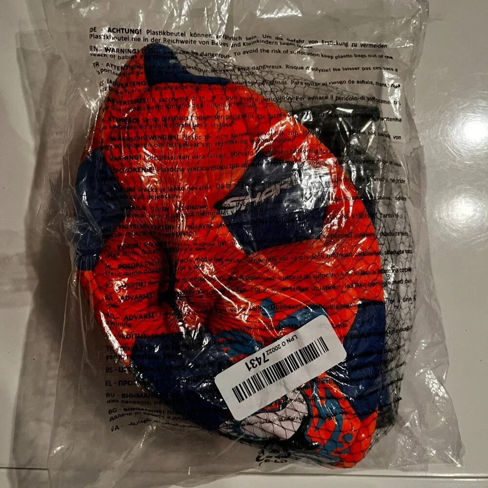 Inflatable Sharks Ball  (New in package - comes‎ with pump)